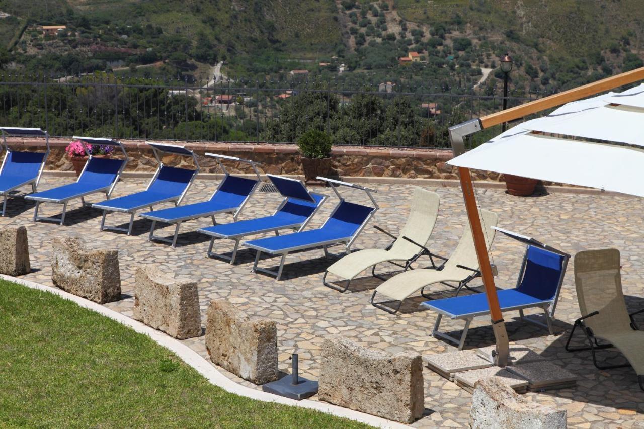 Sikelios Apartments Cefalu Exterior photo