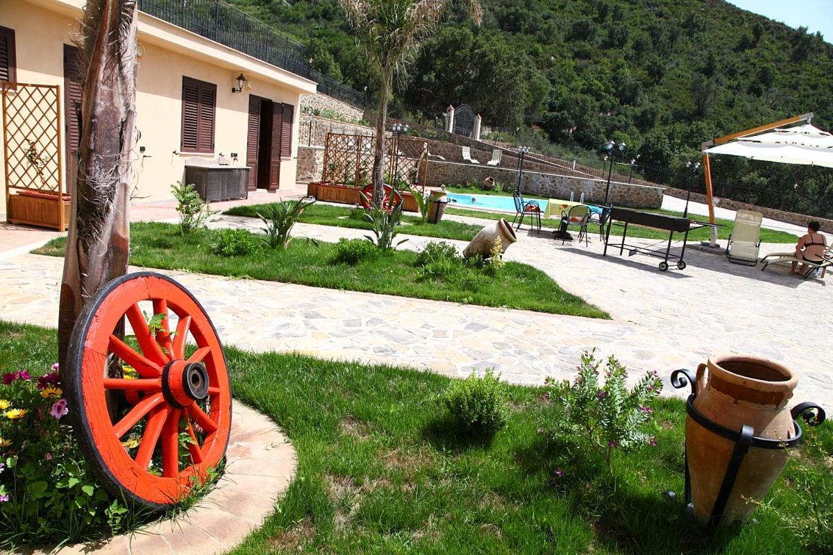 Sikelios Apartments Cefalu Exterior photo