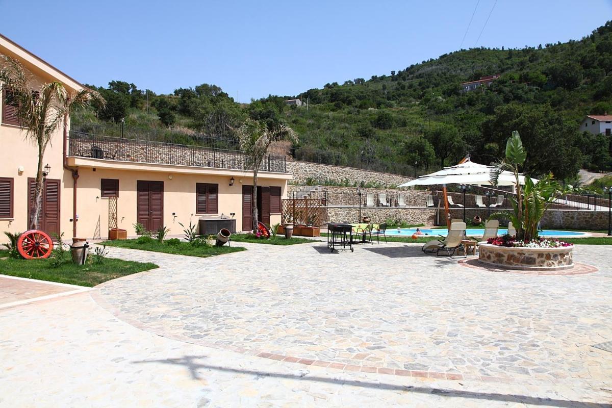 Sikelios Apartments Cefalu Exterior photo
